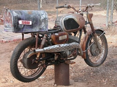 Postaláda motorosoknak  🙂