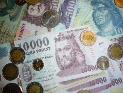 A pénz nem boldogít, de a szegénység sem