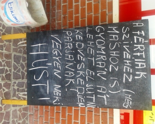 Eközben Komáromban a Coopnál