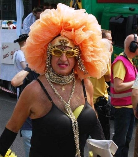 Visszavonhatatlanul itt a tavasz . . .