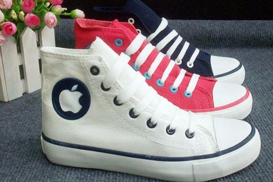 Ha már van telód, legyen cipőd is!