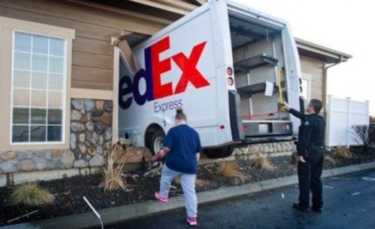 Csomagküldés, Költöztetés‎