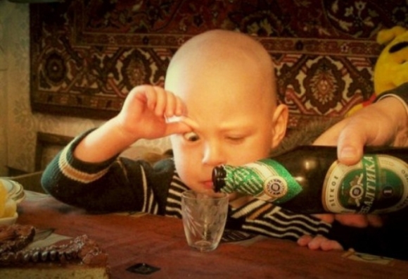 Ne remegjen a kezed, tölts rendesen...