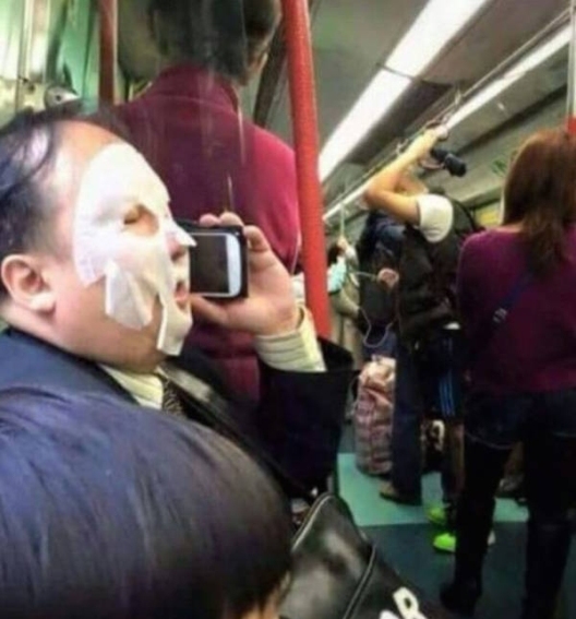 Valahol Kínában egy metrón...