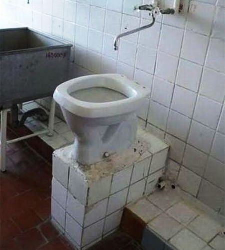 Illemhely artistáknak