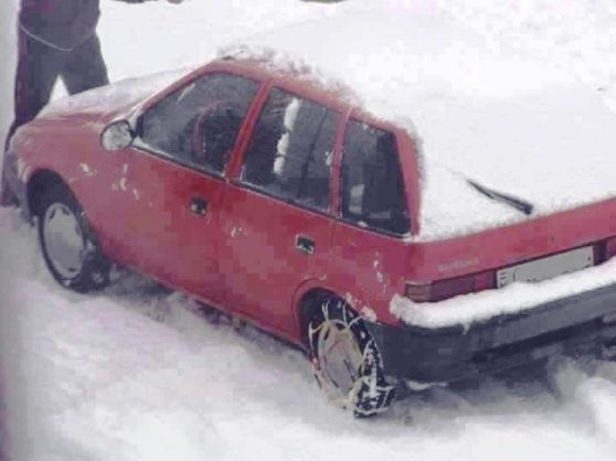 Gondolom előtte Ladája volt :P