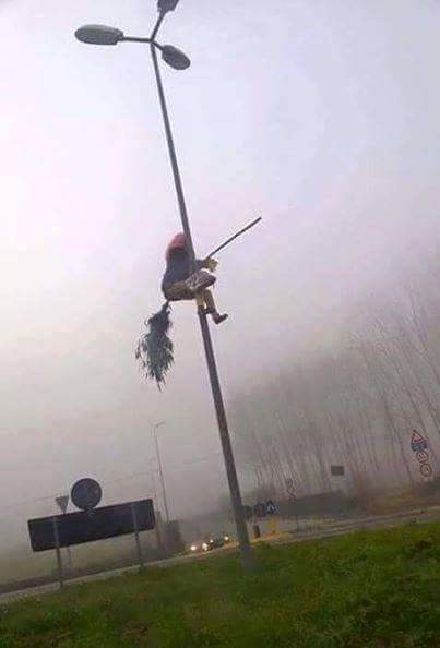 Újabb ködös napra ébredtünk