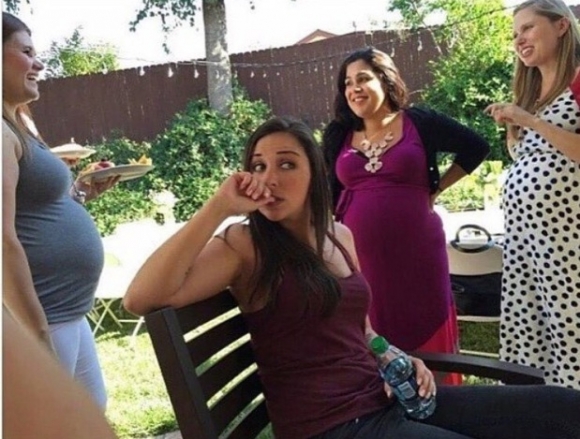 Vajon melyikük szereti popsiba?