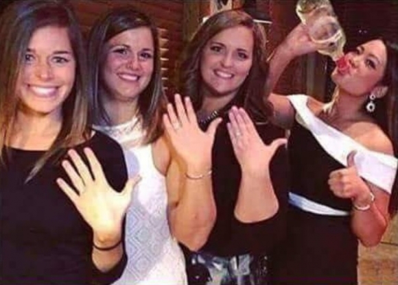 Ő még várja az igazit...