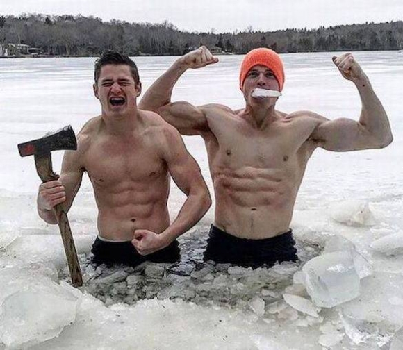 Kemények vagyunk, mint a tavalyi tevefos a mélyhűtőből