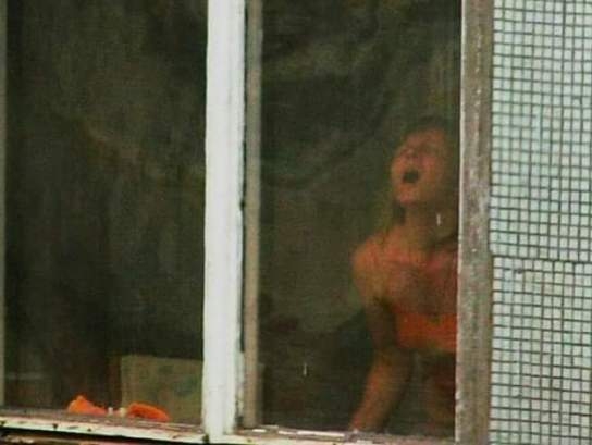 Arcod, amikor tolod vissza a konyhai fiókot...