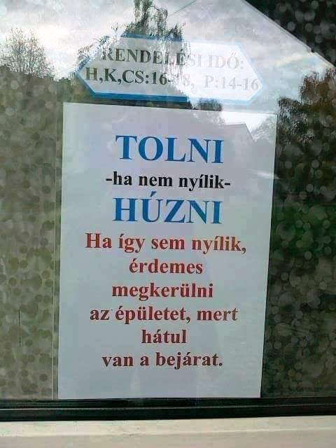 Vicces ember lehetett, aki kirakta