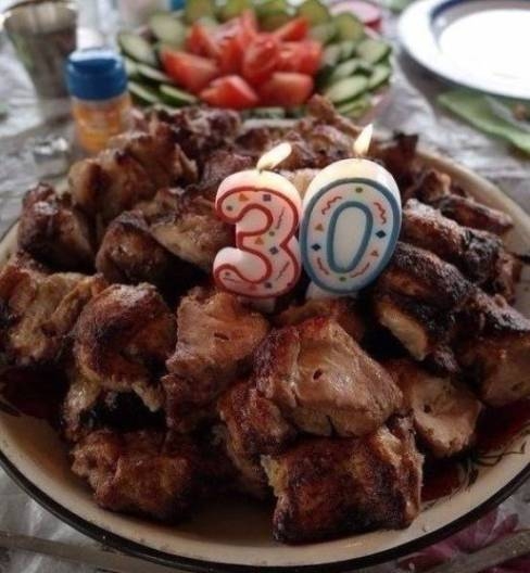 Ő ezt kért torta helyett...