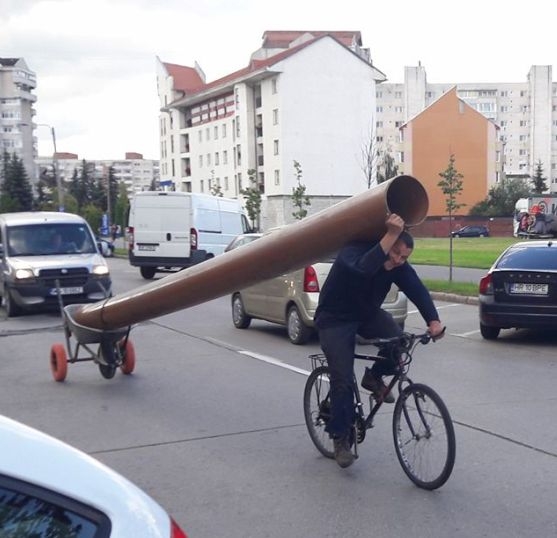 Eközben Csíkszeredán...