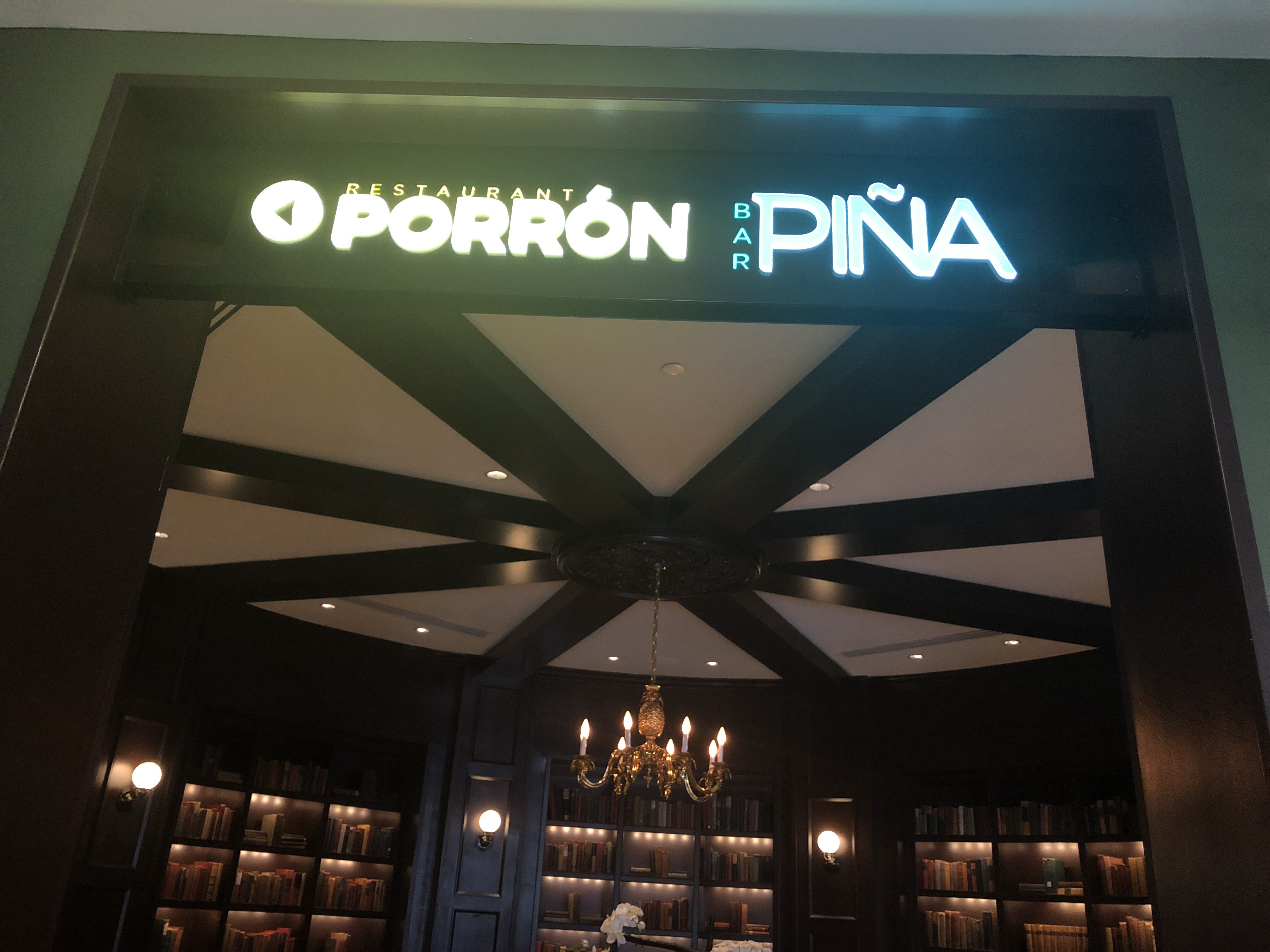 Pina bár