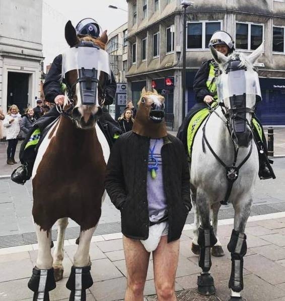 Összeálltak egy fotó erejéig