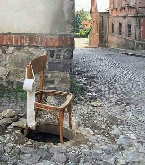 Nyilvános WC