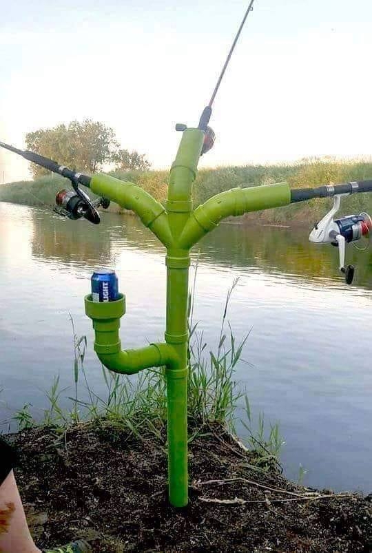 Szabira ment a vízvezetékszerelő