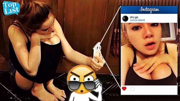 Csöcsös szelfi Instára