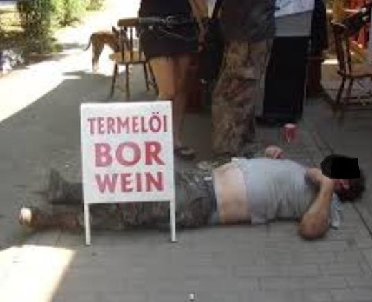 Úgy látom, hősünk már letesztelte a nedűt